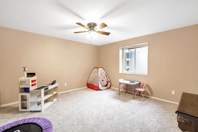 $269,500 | 1600 East Winterset Circle, Goddard, KS 67052