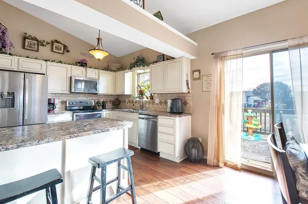 $269,500 | 1600 East Winterset Circle, Goddard, KS 67052