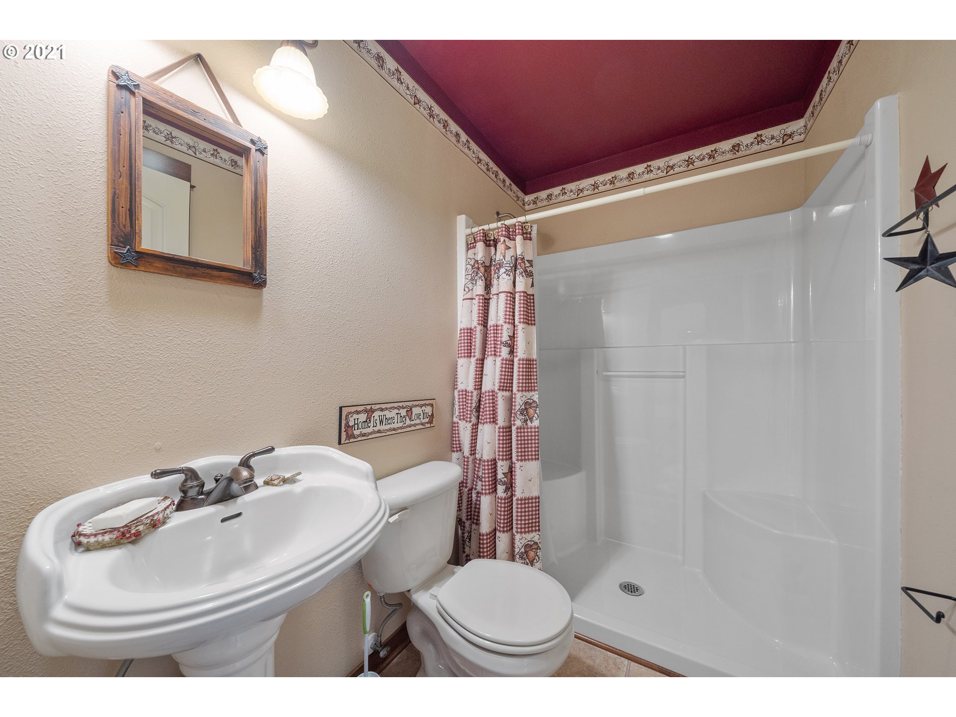 19000 Blanchard Road Cloverdale, OR 97112 - Photo 21 of 31 Gallery Image 21