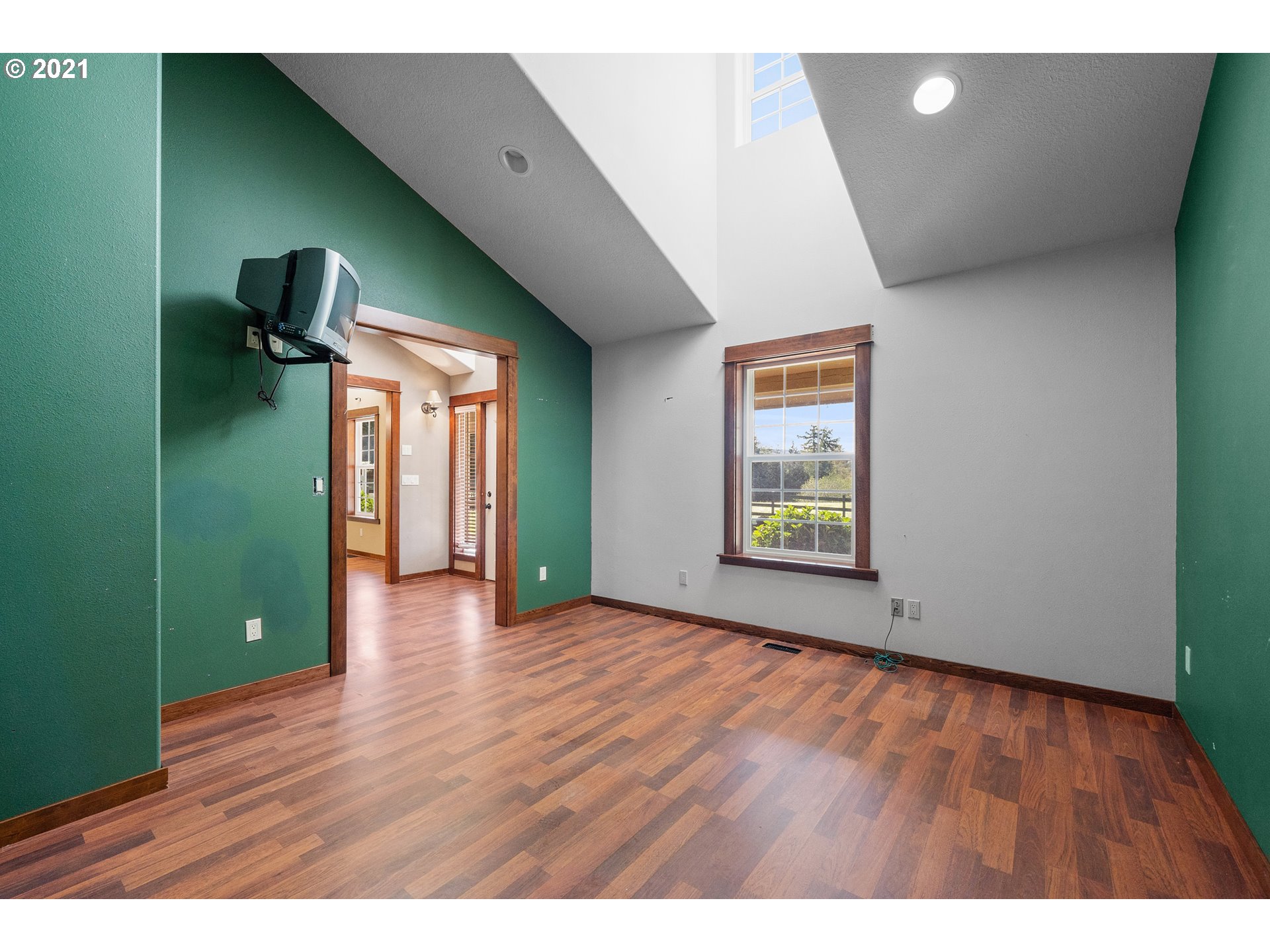 19000 Blanchard Road Cloverdale, OR 97112 - Photo 22 of 31 Gallery Image 22