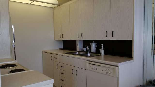 4021 Exeter Boca Raton, FL 33434 - Photo 6 of 18 Kitchen
