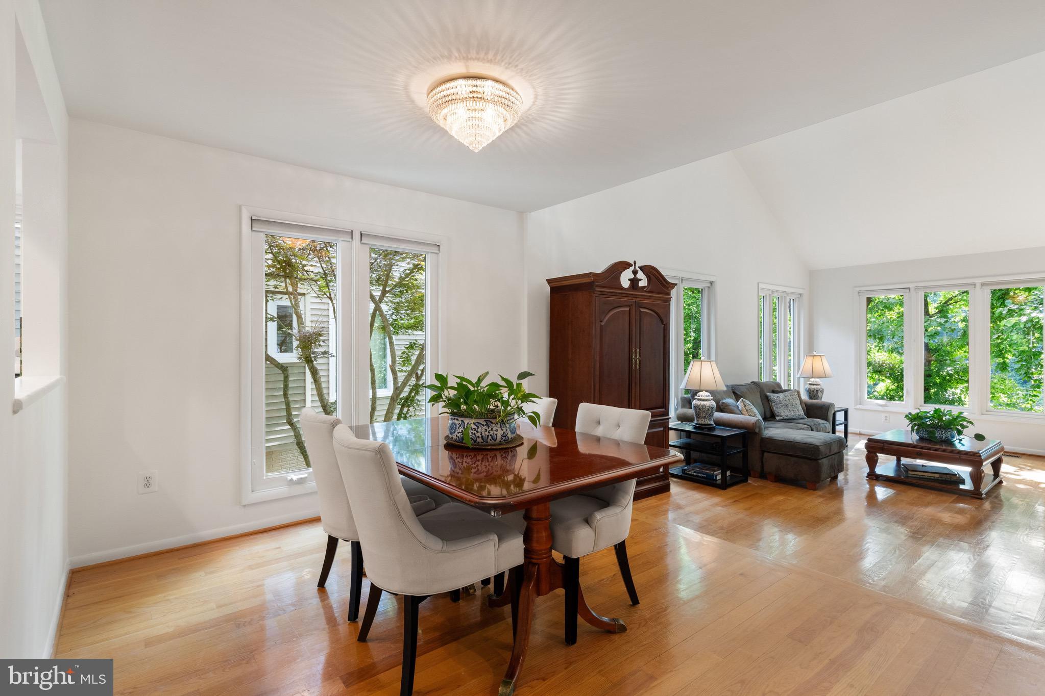 4752 Timber Ridge Drive Montclair, VA 22025 - Photo 19 of 72 Dining Room