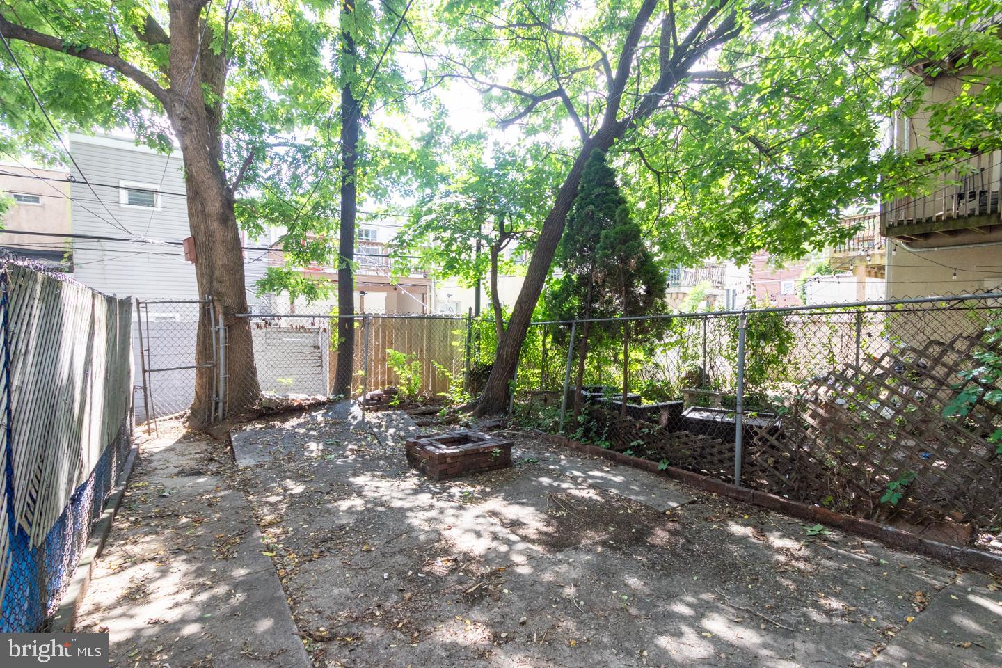 2140 Christian Street Philadelphia, PA 19146 - Photo 28 of 38