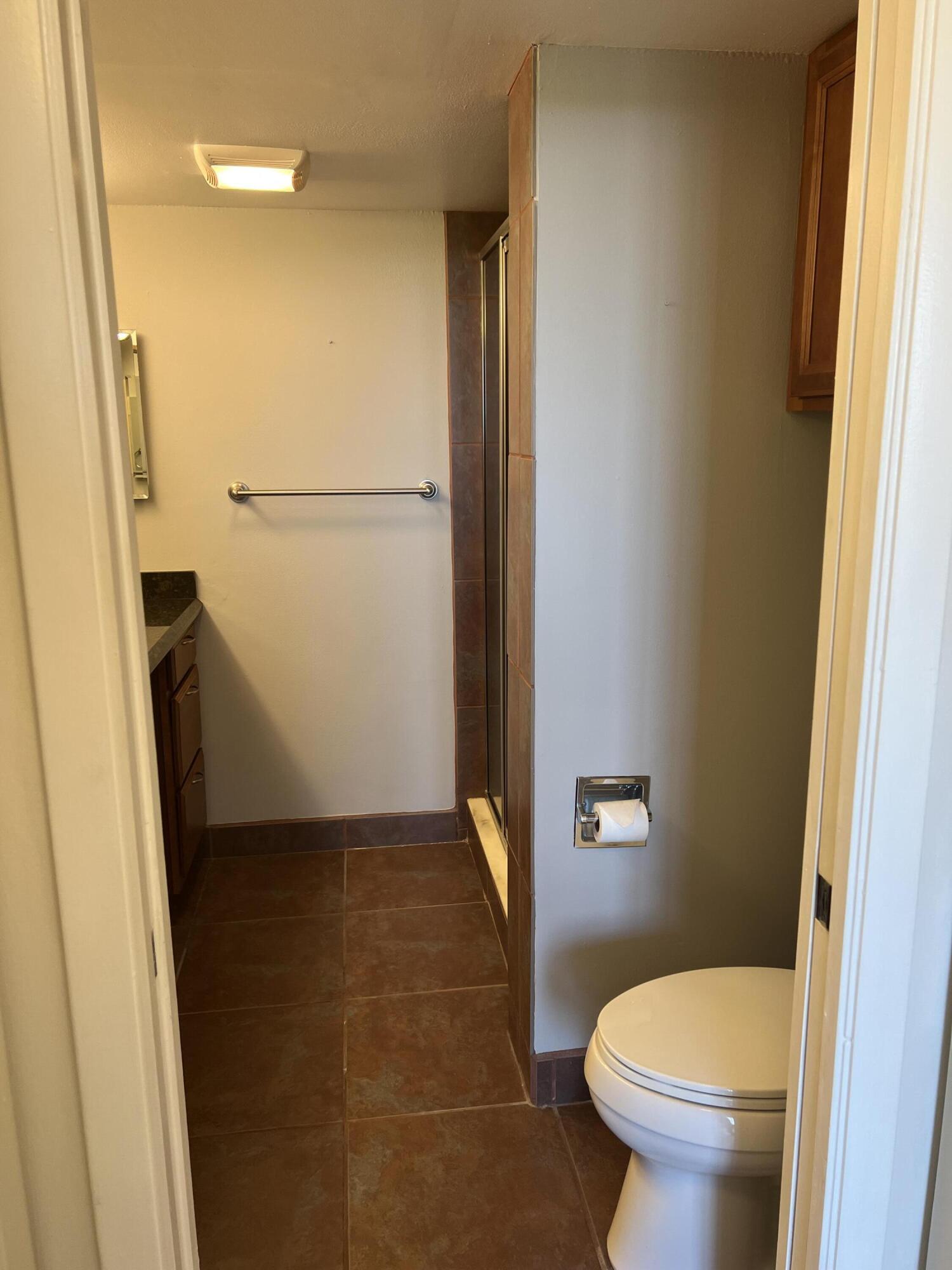 21 Royal Palm Way, Unit 602 Boca Raton, FL 33432 - Photo 23 of 44 IMG_1457