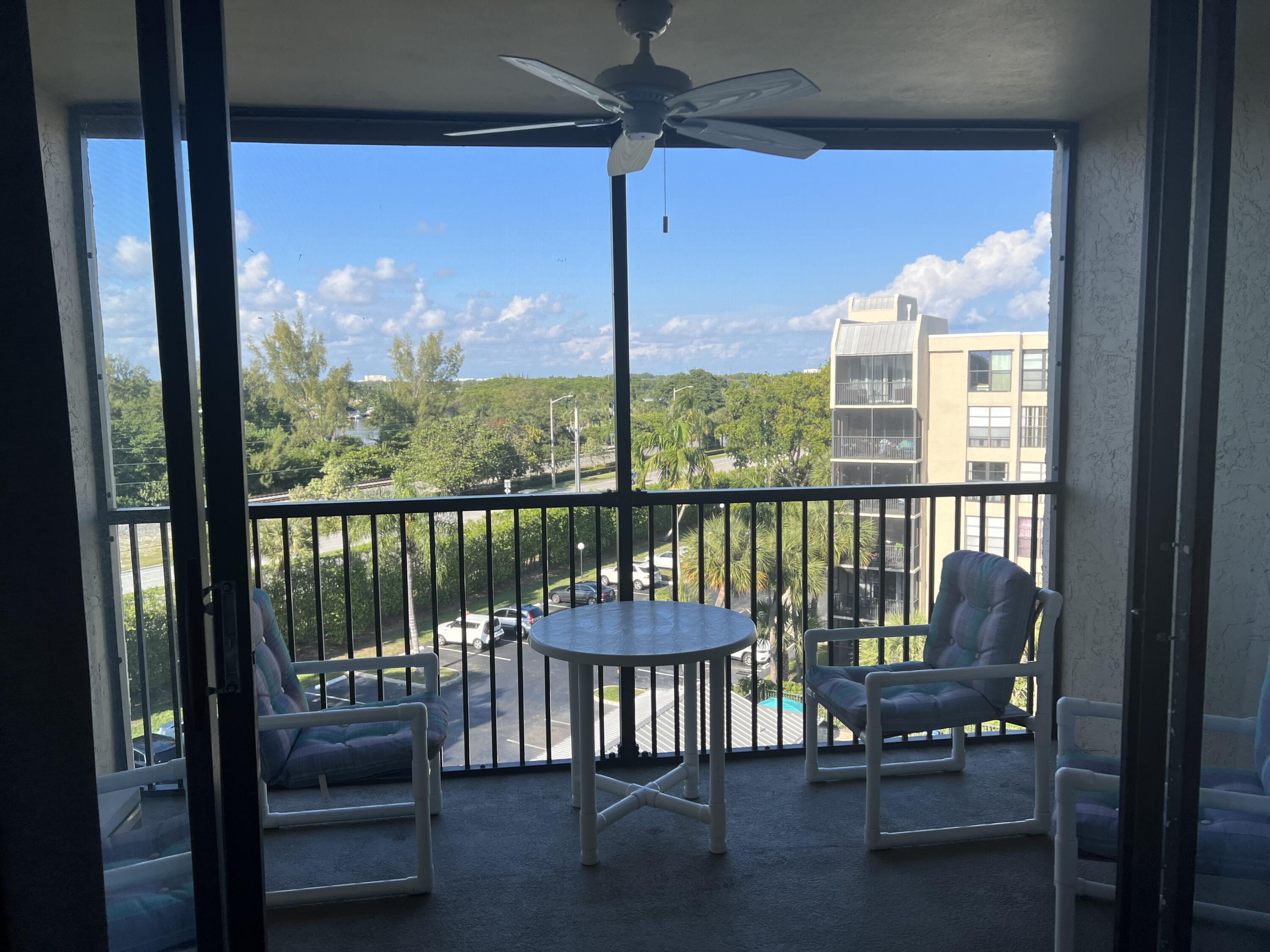 21 Royal Palm Way, Unit 602 Boca Raton, FL 33432 - Photo 29 of 44 IMG_1469