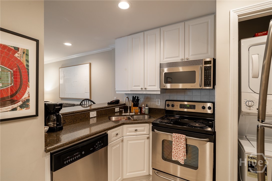 250 West Broad Street, Unit 720 Athens, GA 30601 - Photo 9 of 34