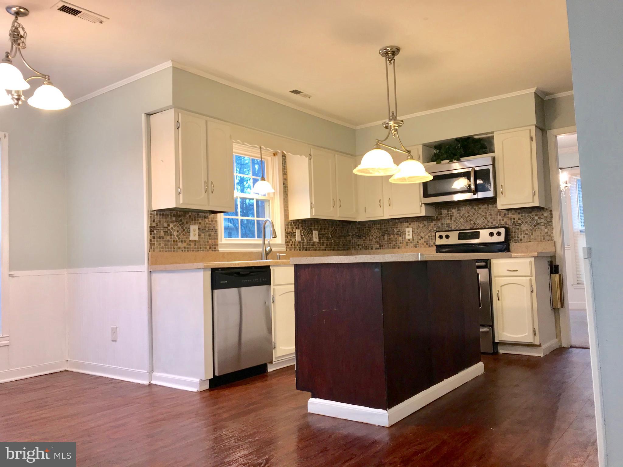 2912 Brookforest Road Midlothian, VA 23112 - Photo 3 of 21