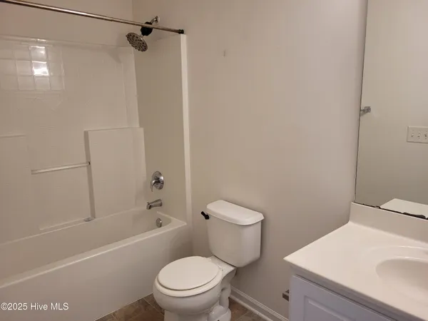 $1,800 | 1203 Wyngate Drive, Greenville, NC 27834