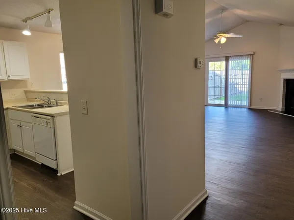 $1,800 | 1203 Wyngate Drive, Greenville, NC 27834