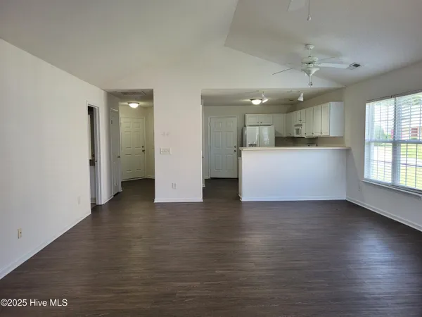 $1,800 | 1203 Wyngate Drive, Greenville, NC 27834