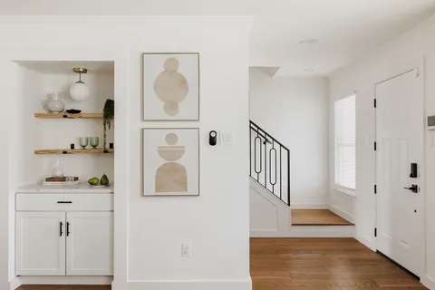 $925,000 | 7402 Whistlestop Drive, Austin, TX 78749