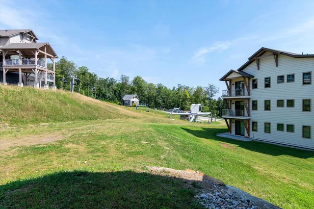 $795,000 | 144 Lodge Road, Unit 6, Ludlow, VT 05149