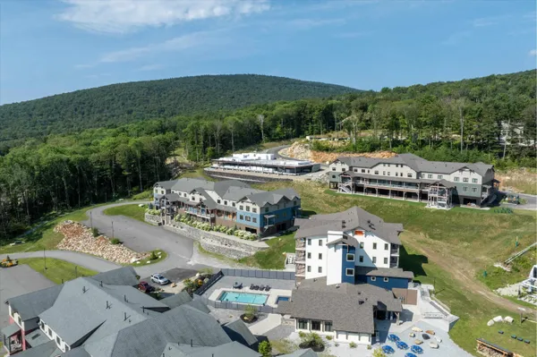 $795,000 | 144 Lodge Road, Unit 6, Ludlow, VT 05149