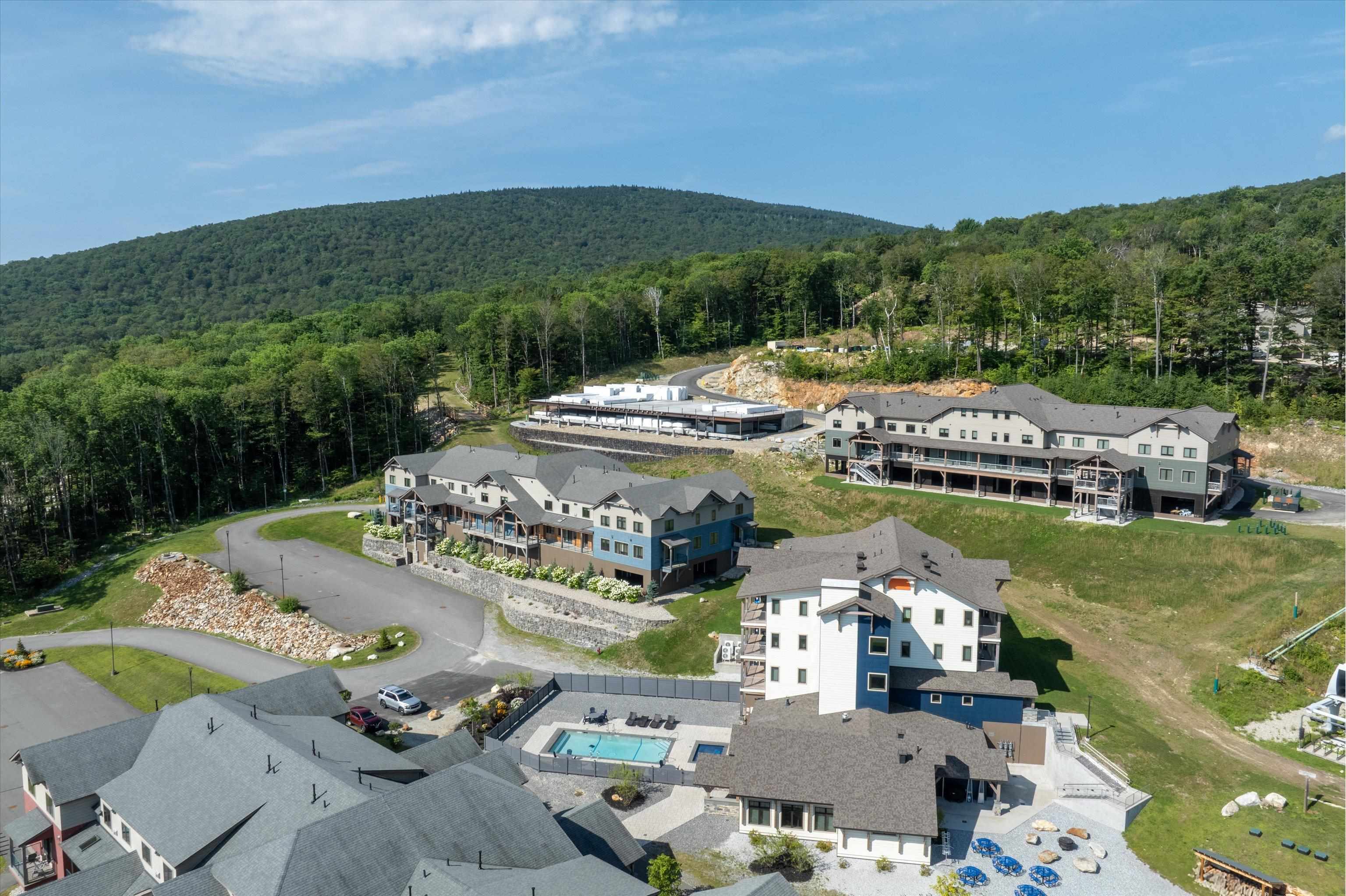 144 Lodge Road, Unit 6 Ludlow, VT 05149 - Photo 28 of 44