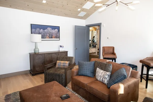 $795,000 | 144 Lodge Road, Unit 6, Ludlow, VT 05149