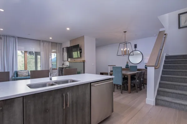 $795,000 | 144 Lodge Road, Unit 6, Ludlow, VT 05149