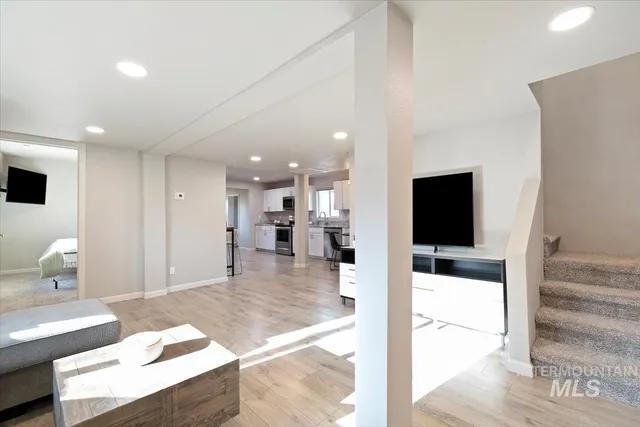 $435,000 | 1916 East Oak Street, Caldwell, ID 83605