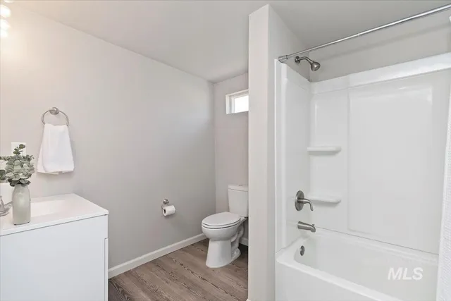 $435,000 | 1916 East Oak Street, Caldwell, ID 83605