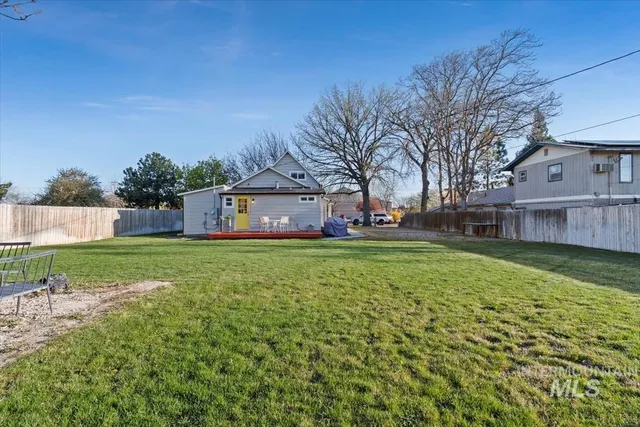 $435,000 | 1916 East Oak Street, Caldwell, ID 83605