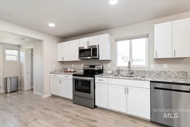 $435,000 | 1916 East Oak Street, Caldwell, ID 83605