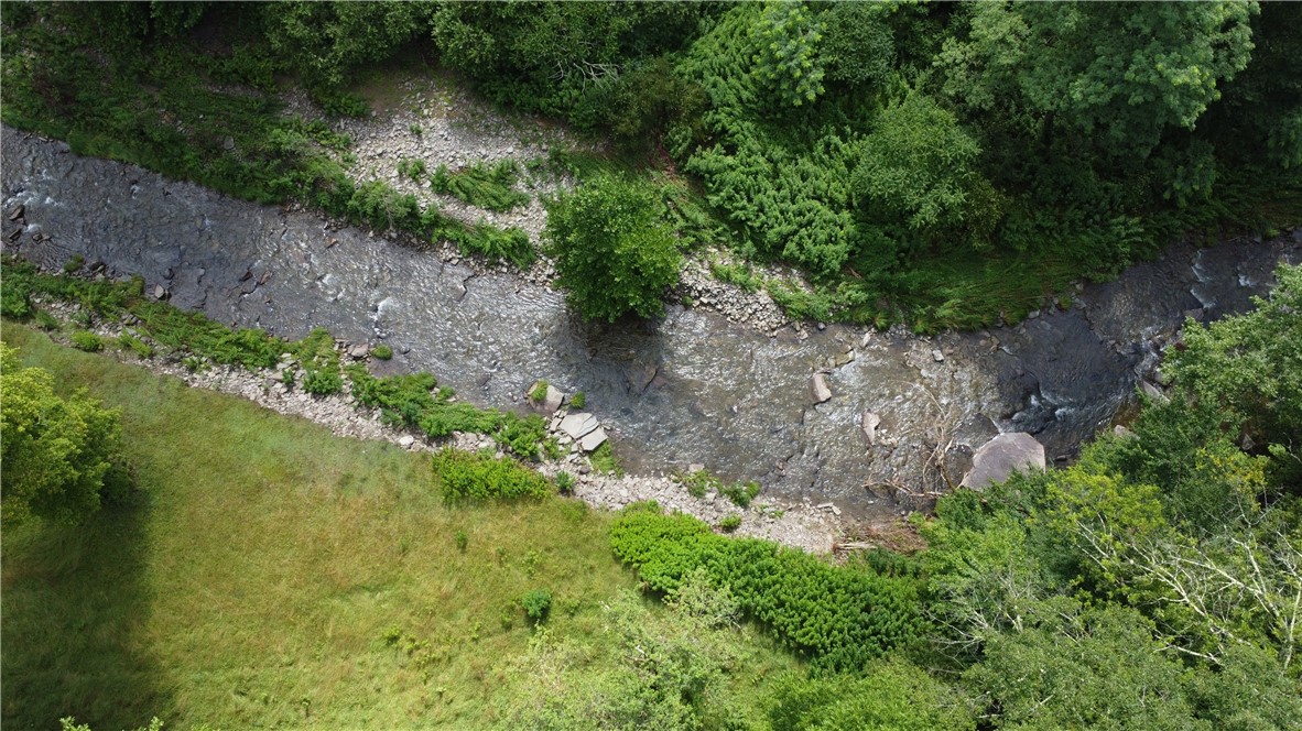 524 Burnwood Road Hancock, NY 13756 - Photo 13 of 28