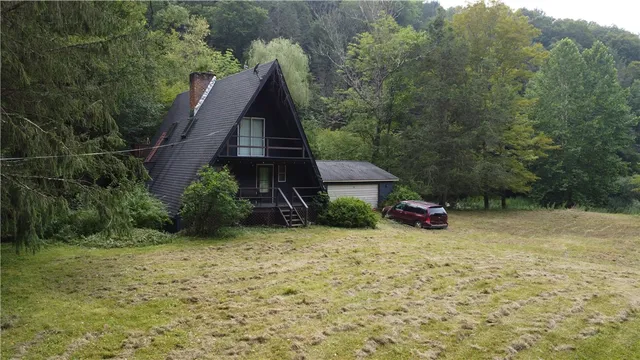 $269,000 | 524 Burnwood Road, Hancock, NY 13756