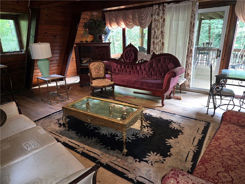 524 Burnwood Road Hancock, NY 13756 - Photo 3 of 28