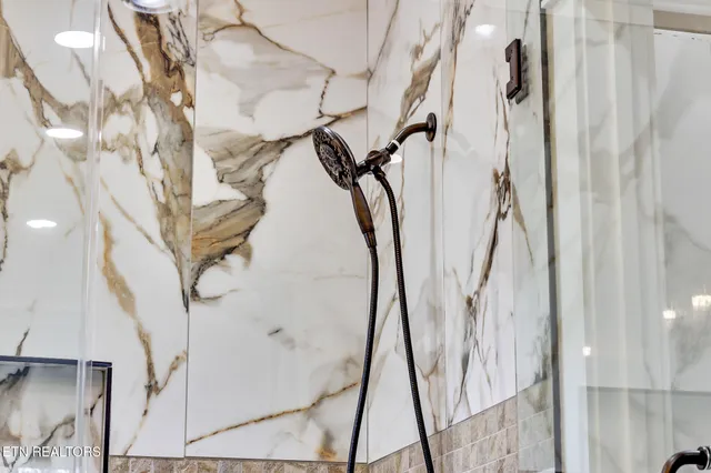 $474,900 | 116 Highgate Drive, Crossville, TN 38558