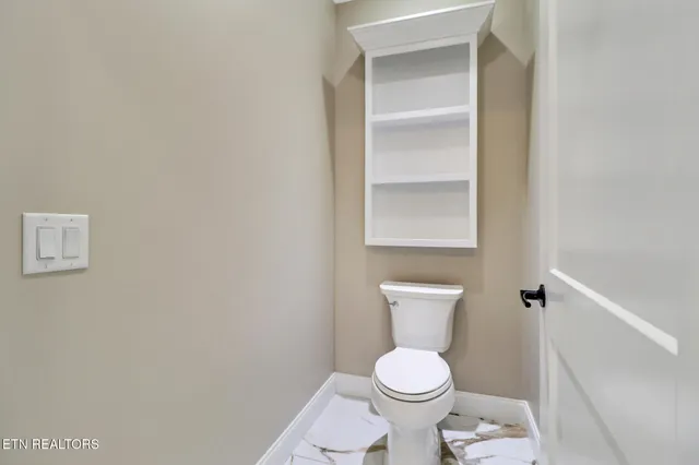 $474,900 | 116 Highgate Drive, Crossville, TN 38558