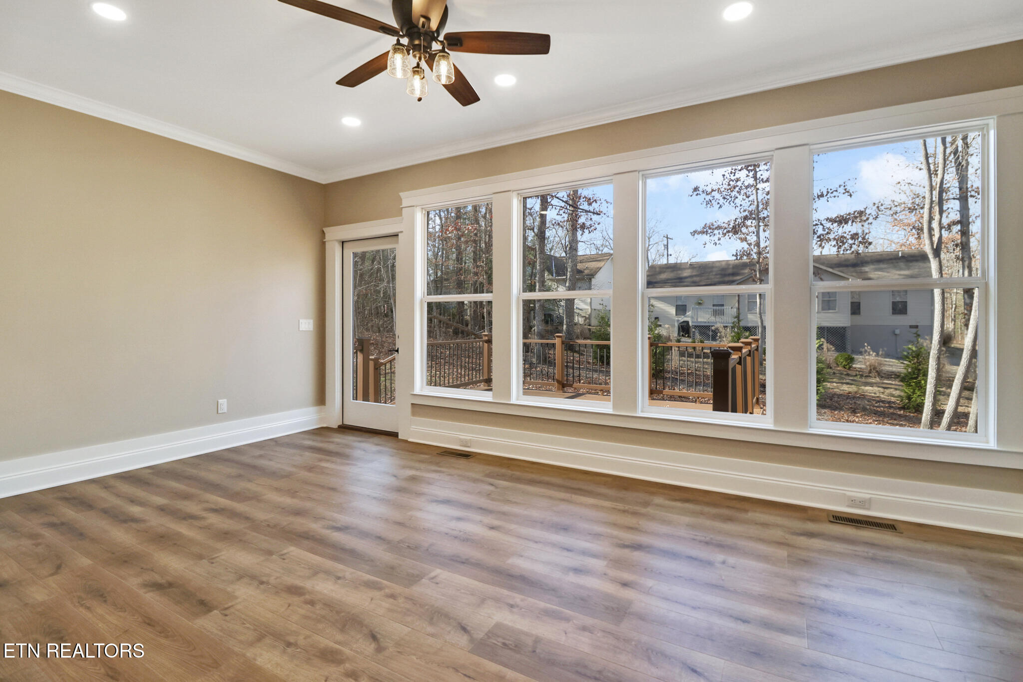 116 Highgate Drive Crossville, TN 38558 - Photo 9 of 51 9) 66201-69444b1d34b4e