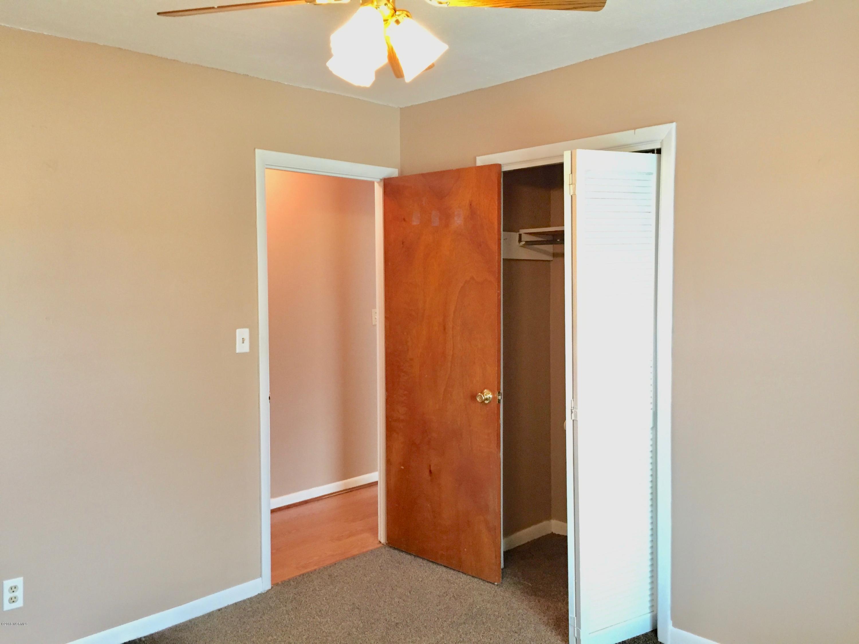 202 Pine Dale Road Havelock, NC 28532 - Photo 23 of 30 23. IMG_6027