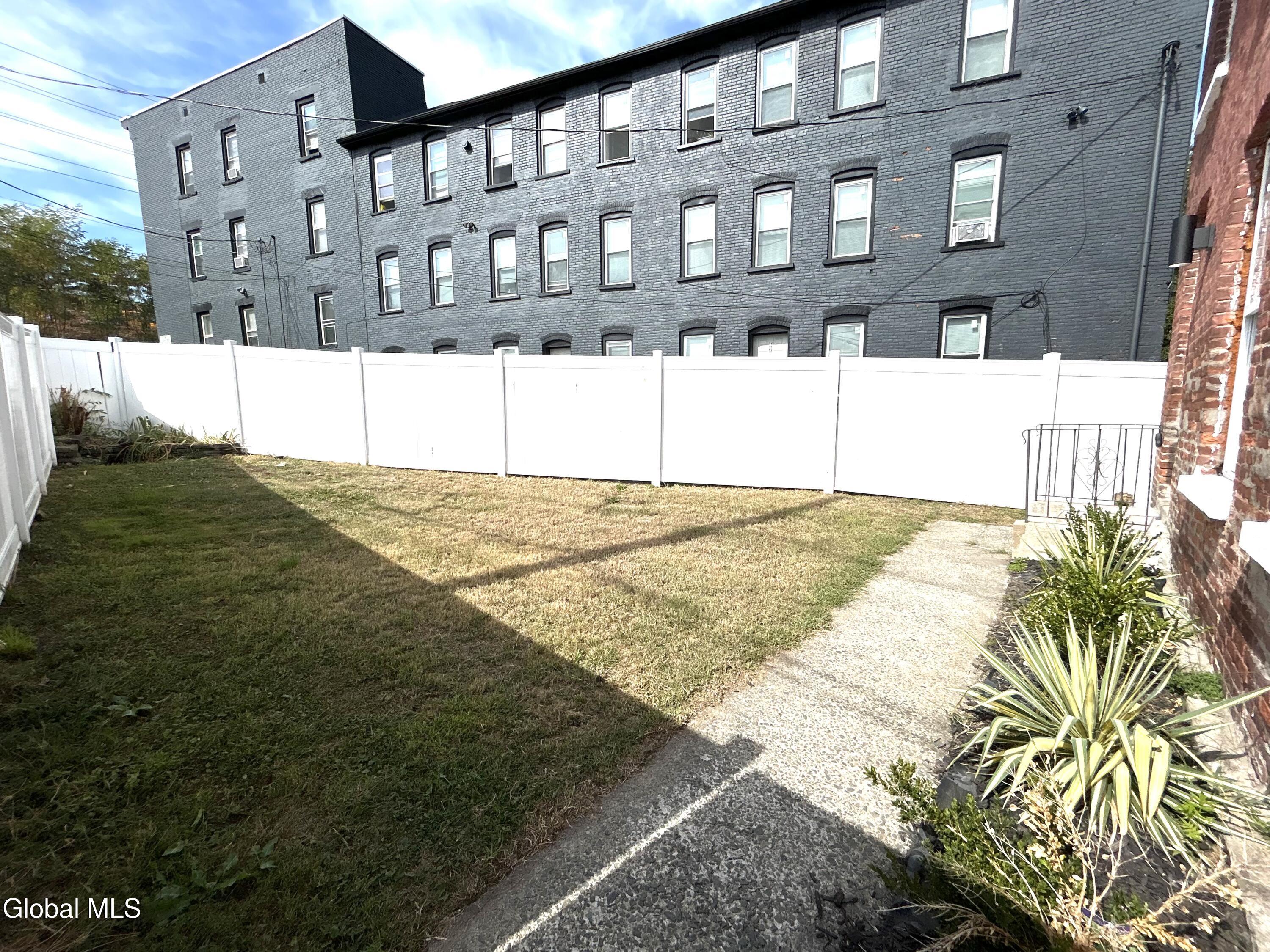 5 Short Street, Unit 2 Cohoes, NY 12047 - Photo 18 of 19 IMG_6825