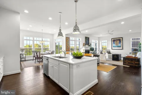 $1,190,000 | 6410 Paddington Street, Middle River, MD 21220