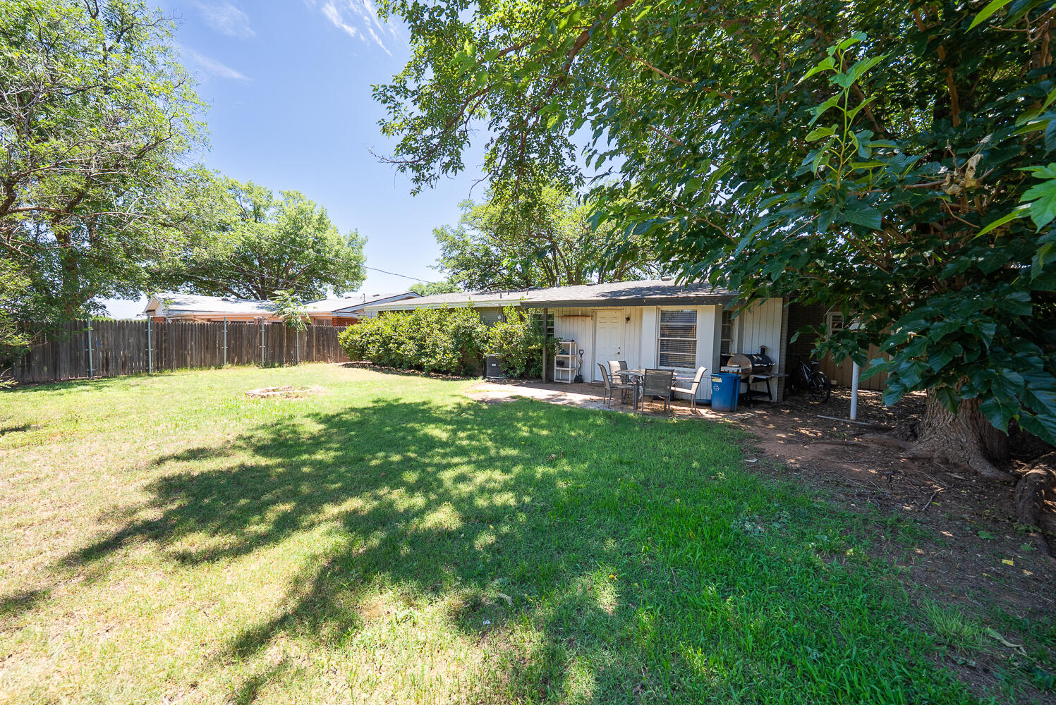4604 31st Street Lubbock, TX 79410 - Photo 13 of 16 DSC00688