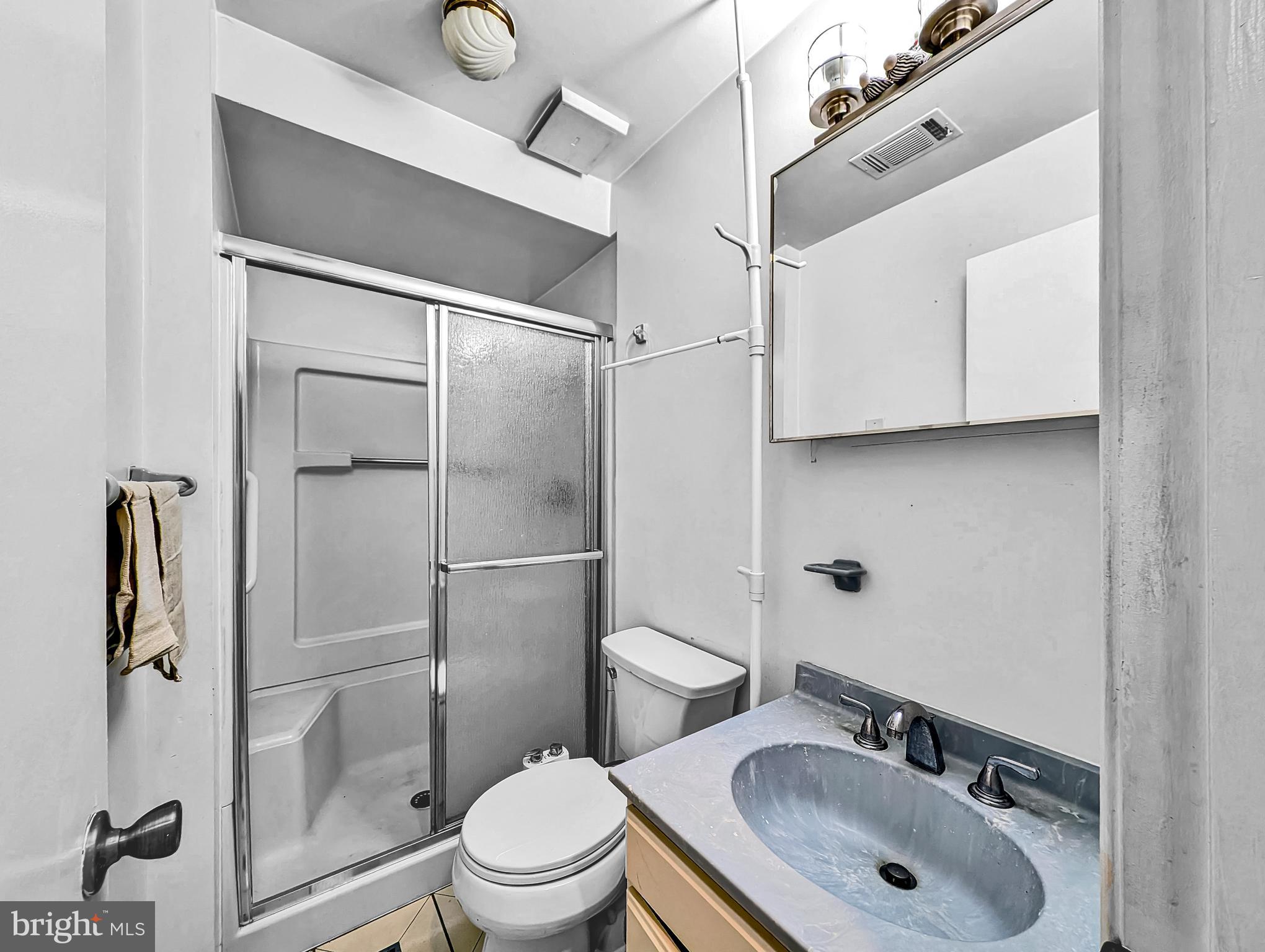 1514 Oakview Drive Silver Spring, MD 20903 - Photo 19 of 27