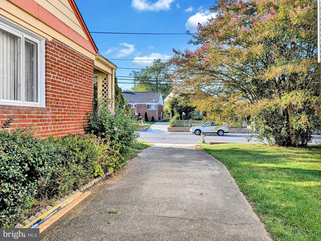 $3,500 | 1514 Oakview Drive, Silver Spring, MD 20903