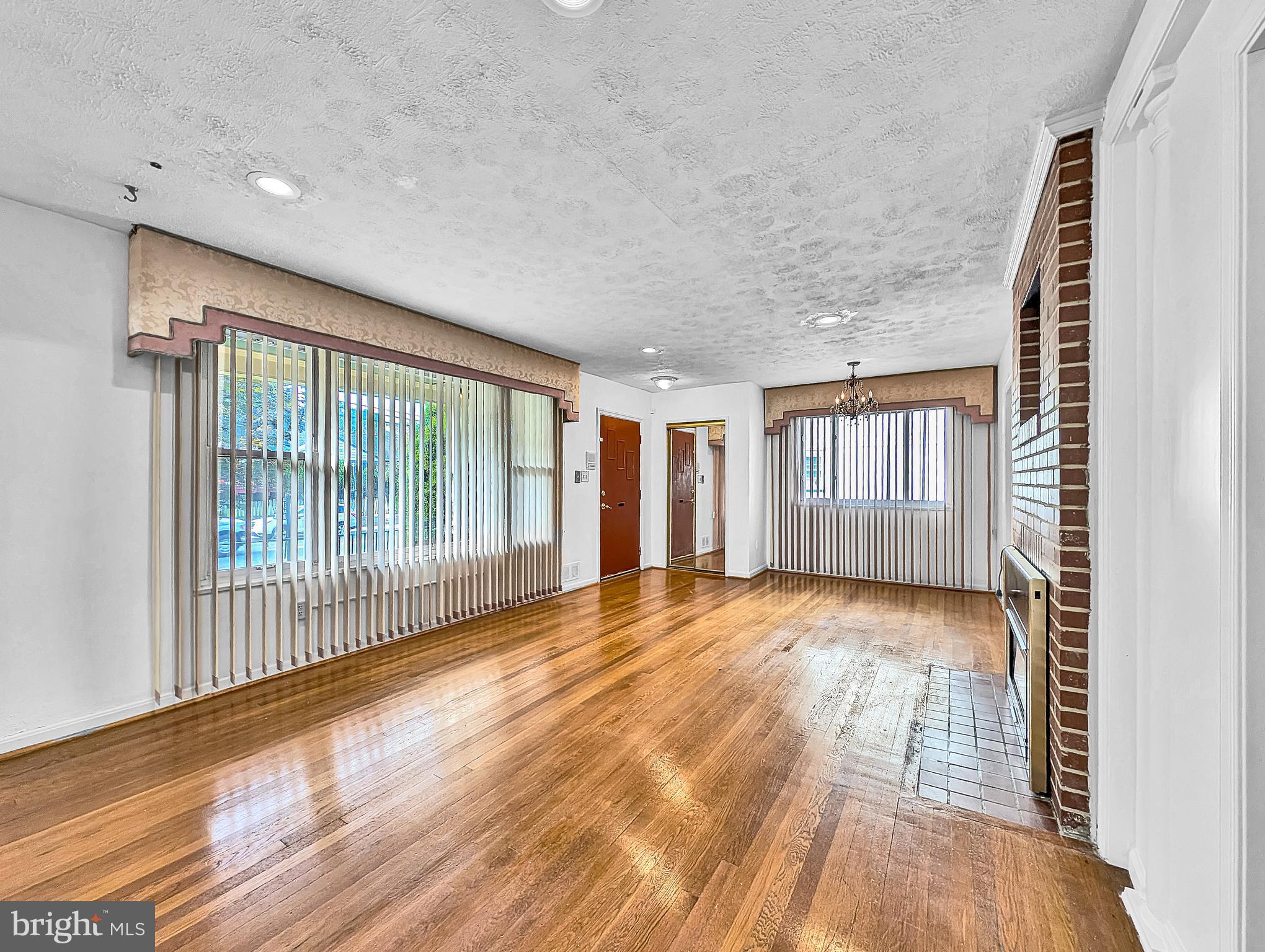 1514 Oakview Drive Silver Spring, MD 20903 - Photo 5 of 27