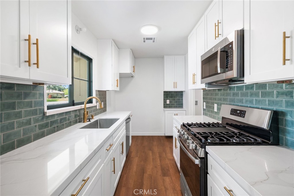 5615 Brockton Avenue Riverside, CA 92506 - Photo 22 of 40