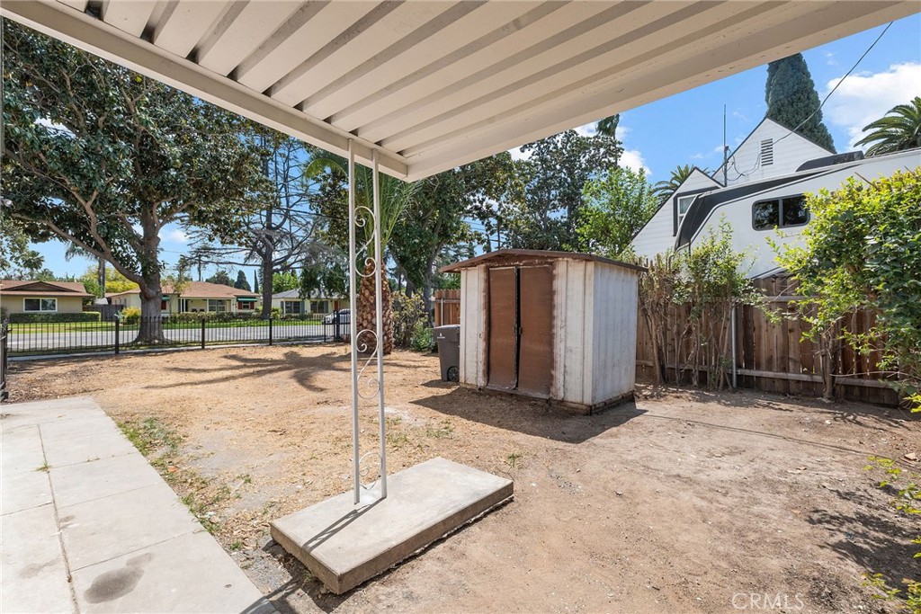 5615 Brockton Avenue Riverside, CA 92506 - Photo 31 of 40