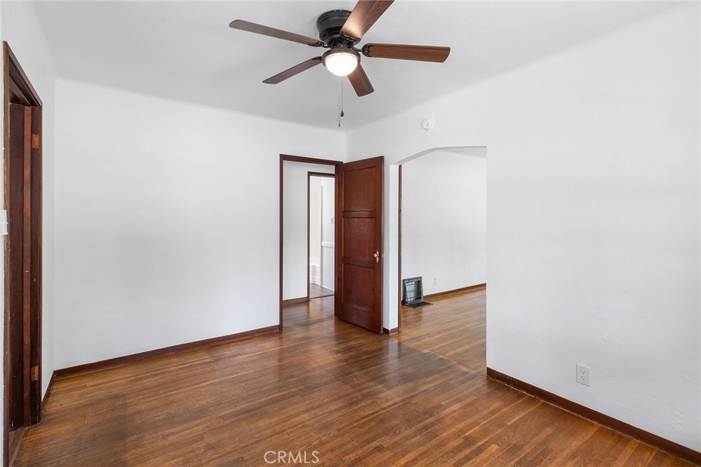 5615 Brockton Avenue Riverside, CA 92506 - Photo 10 of 40