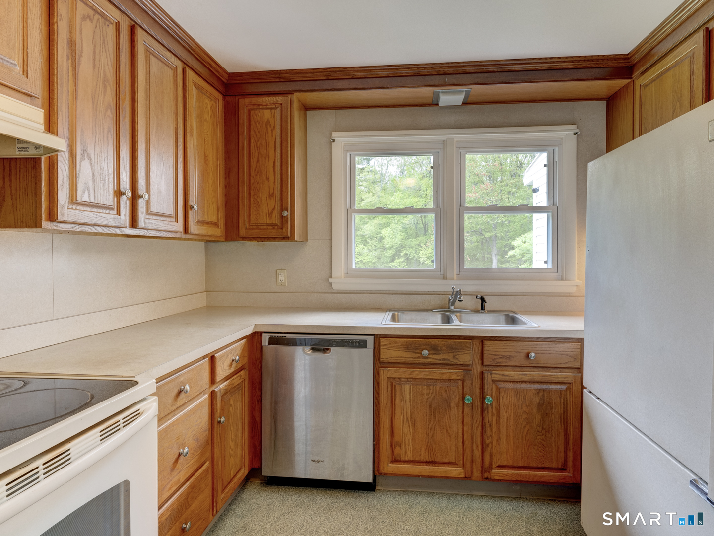 384 Woodland Road Mansfield, CT 06268 - Photo 22 of 37 kitchen