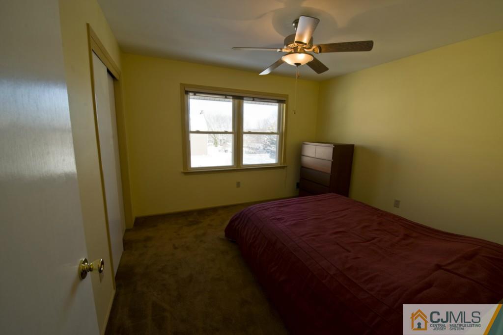66 Rohill Road Hillsborough, NJ 08844 - Photo 21 of 25 Gallery Image 21