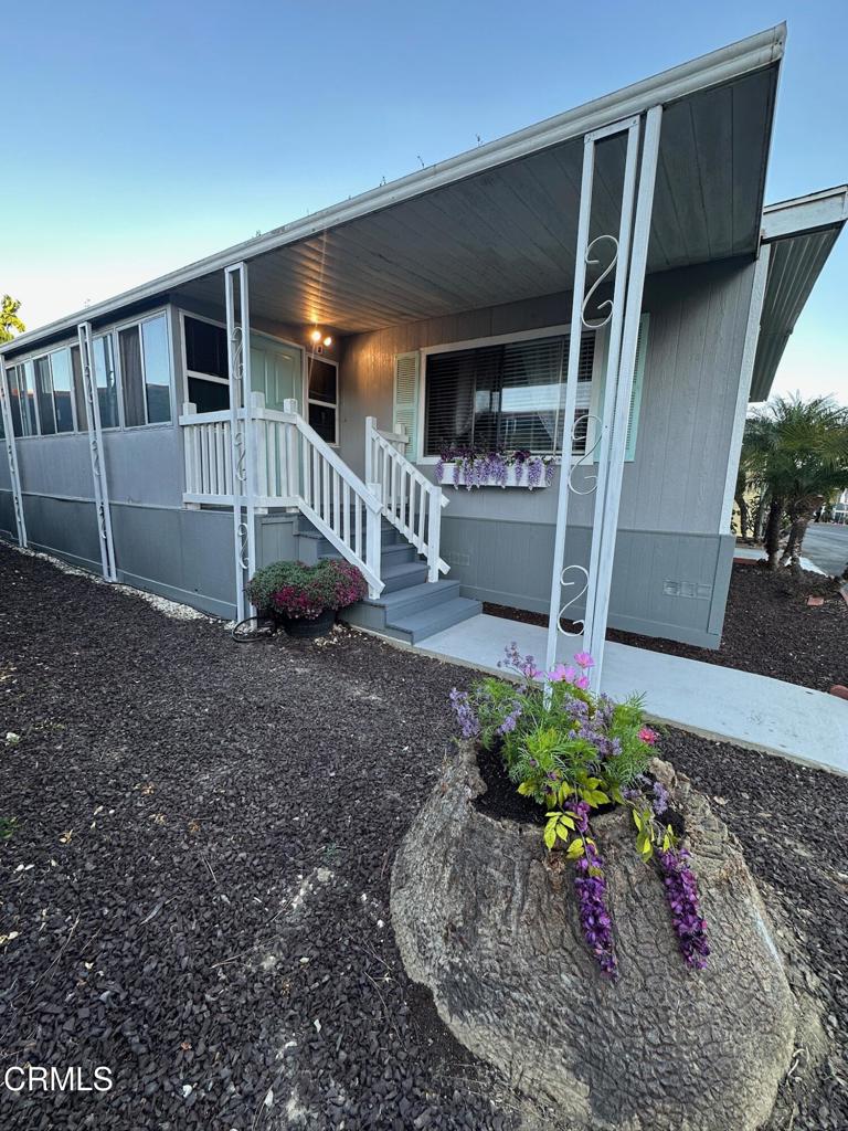 13 Debussy Lane, Unit 13 Ventura, CA 93003 - Photo 2 of 20 Front Porch