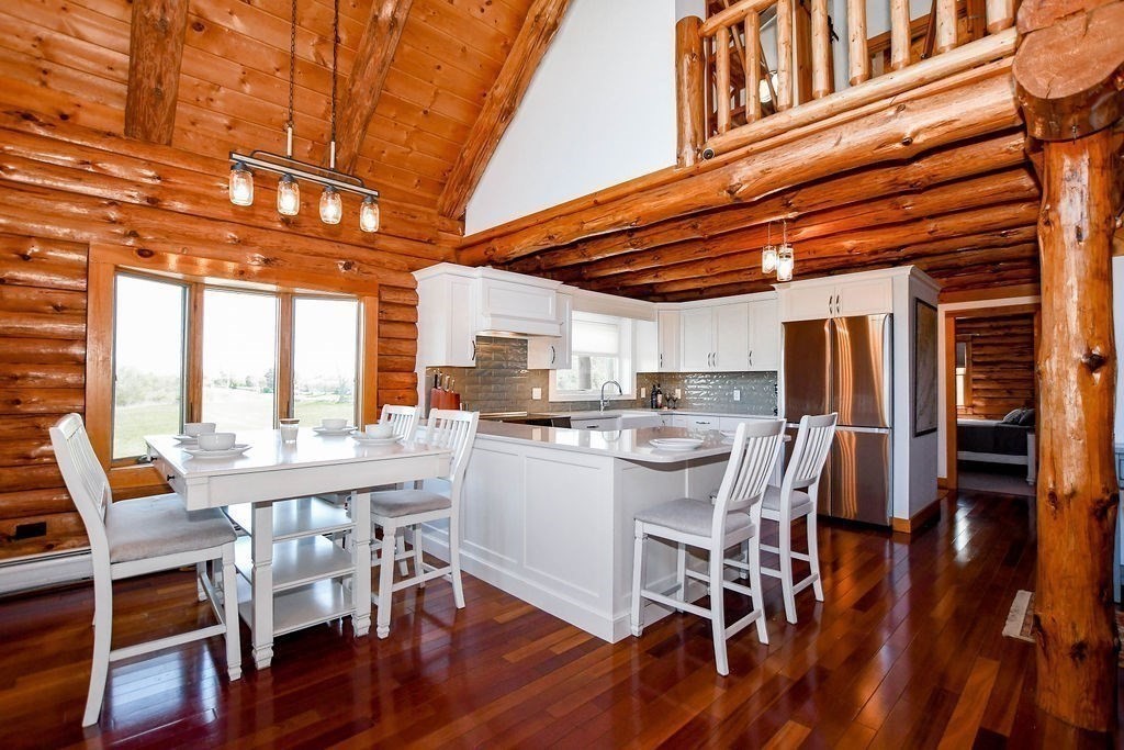 689 Sconticut Neck Road Fairhaven, MA 02719 - Photo 5 of 39 Gallery Image 5