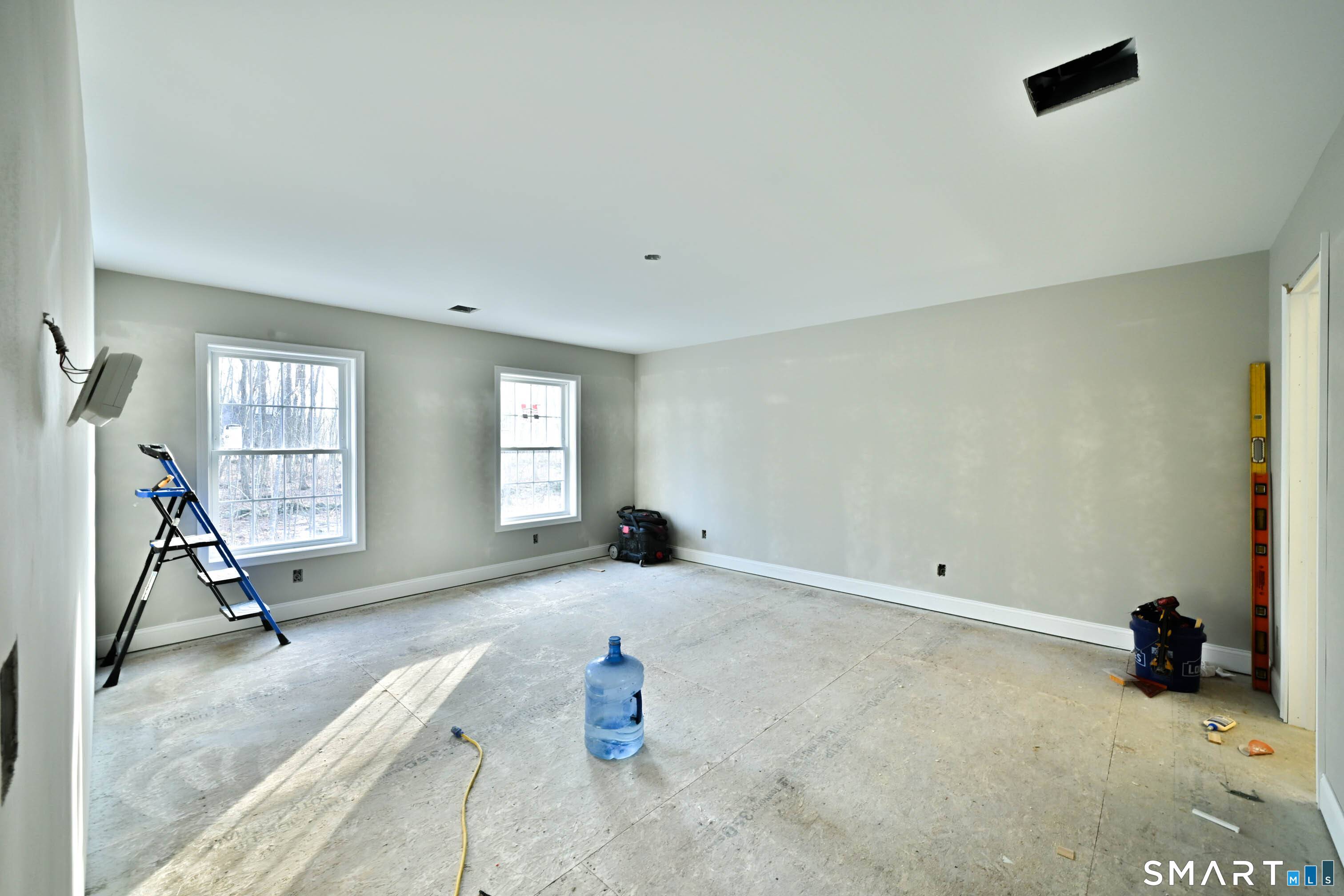 401 Tripp Hollow Road Canterbury, CT 06331 - Photo 29 of 39 a view of a room with gym equipment