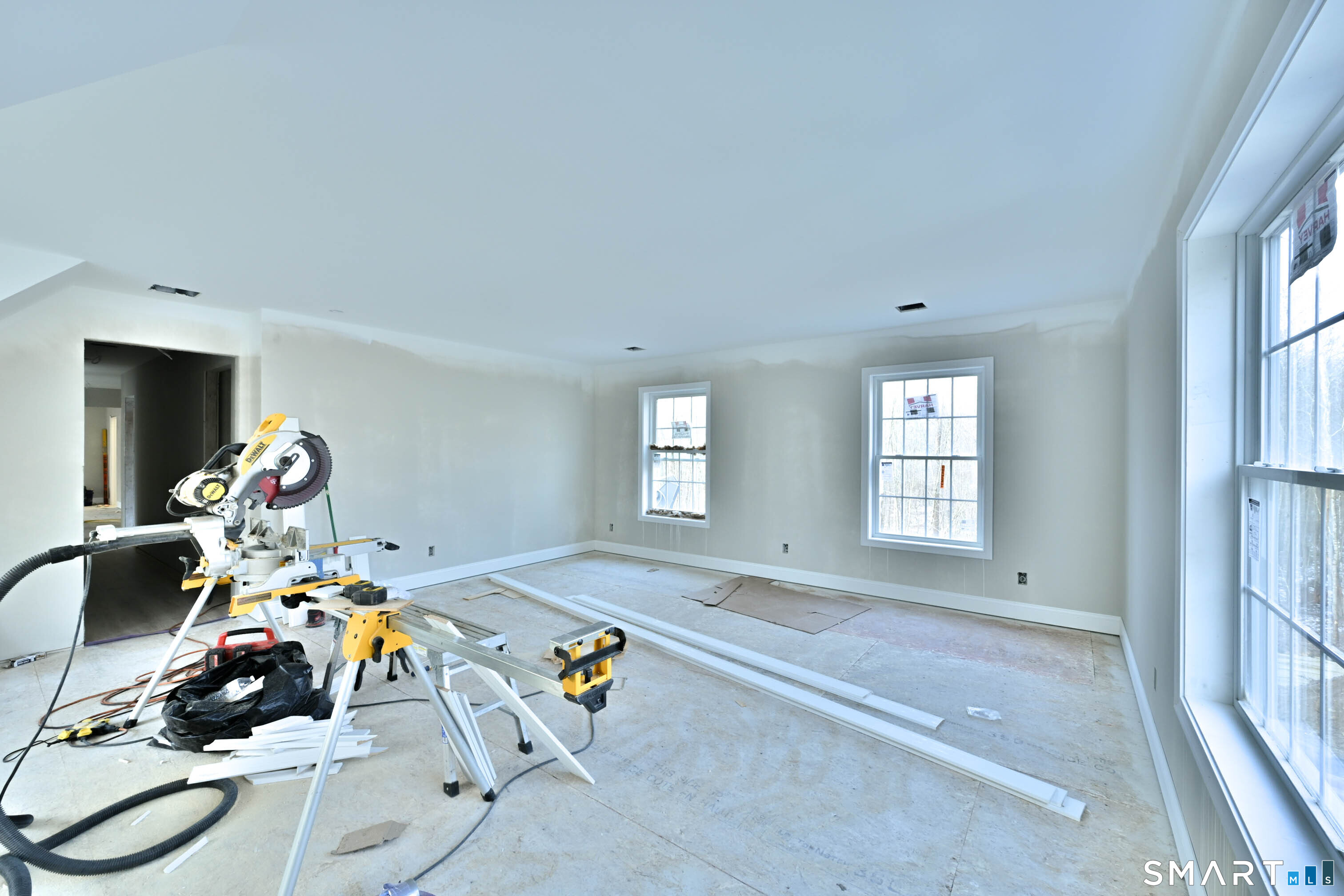 401 Tripp Hollow Road Canterbury, CT 06331 - Photo 38 of 39 a view of a room with gym equipment