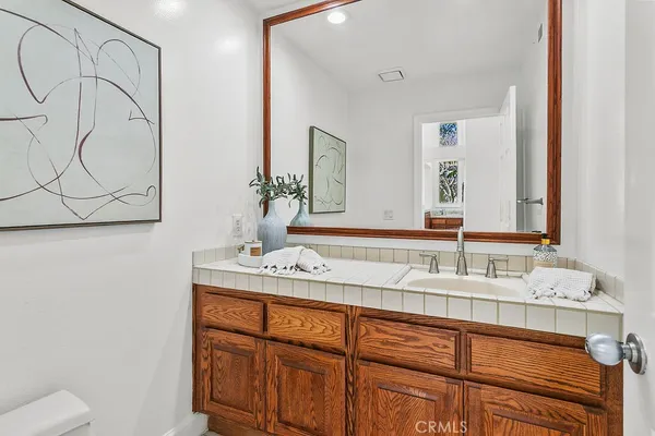 $5,800,000 | 19 Harbor Pointe Drive, Corona del Mar, CA 92625
