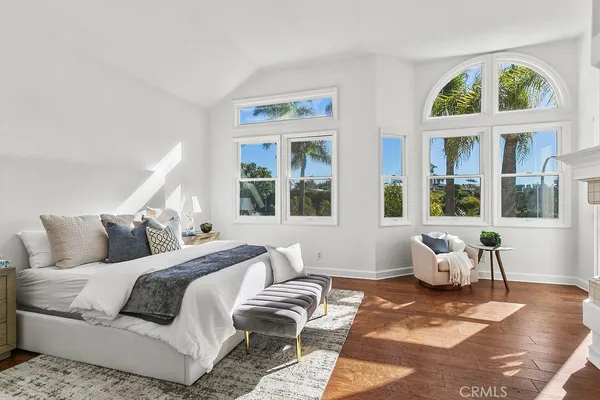 $5,800,000 | 19 Harbor Pointe Drive, Corona del Mar, CA 92625