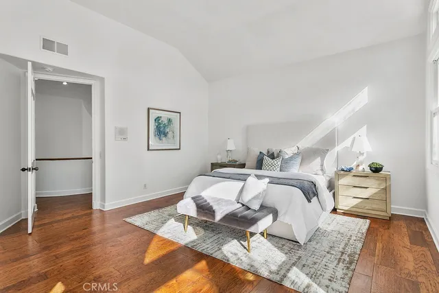 $5,999,000 | 19 Harbor Pointe Drive, Corona del Mar, CA 92625