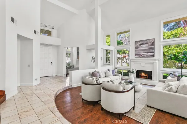 $5,800,000 | 19 Harbor Pointe Drive, Corona del Mar, CA 92625